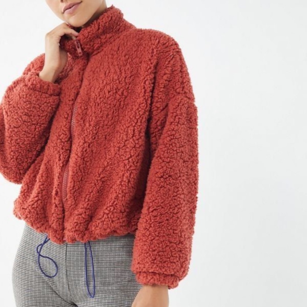 🌸 UO Willow Fuzzy Drawstring Teddy Jacket